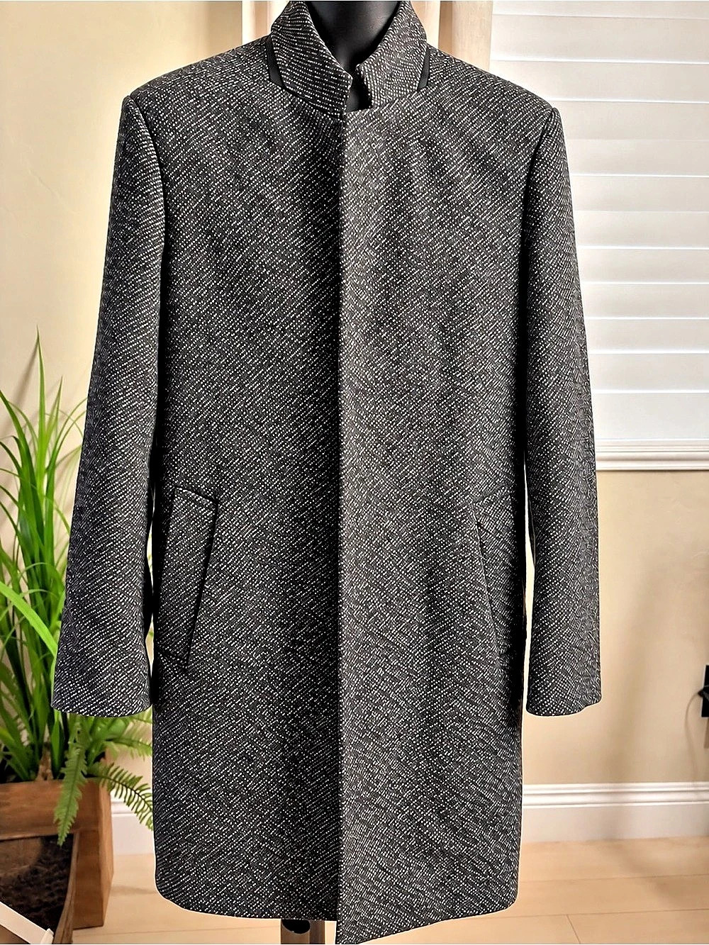 Topman By Topshop  Men's Geometric Coat Size Medium Like New